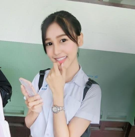 泰国女扮男网红,女扮男装背后的故事与魅力