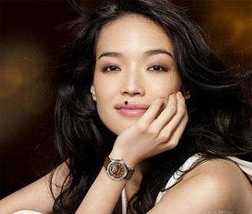 哪些女明星没有耳洞,这些女明星为何坚持不穿耳洞